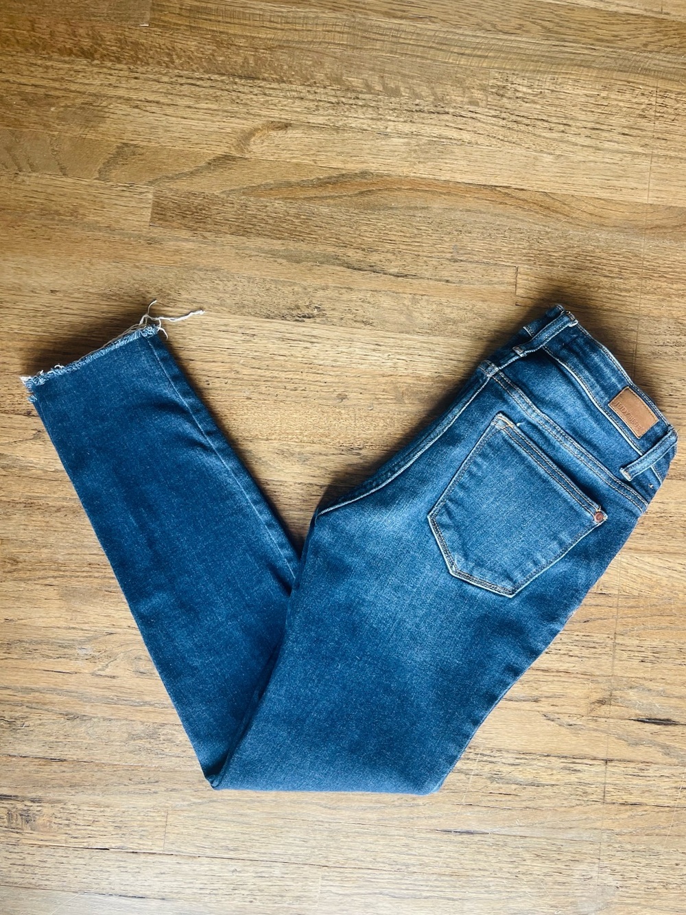 Judy Blue Dark Blue Skinny Jeans with Raw Hem